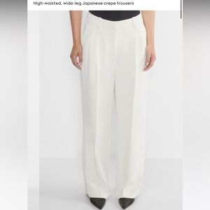 Aritizia Effortless Pants